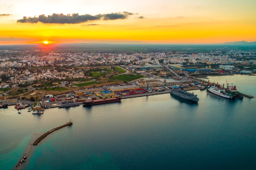 K.K.T.C. SERBEST LİMANDA ŞİRKET KURULUŞU